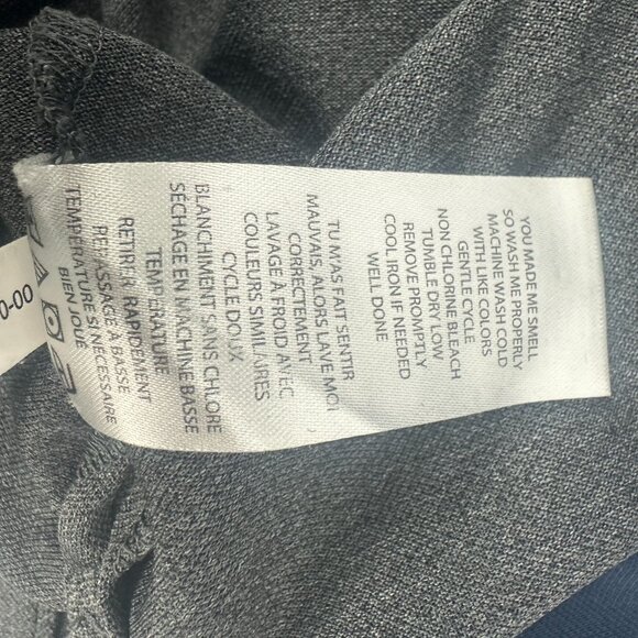 Travis Mathew Mens Polo Shirt Large Polyester/Spandex Blend Navy/Gray - Picture 6 of 6